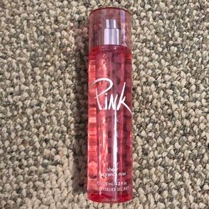 Victoria’s Secret pink fragrance mist